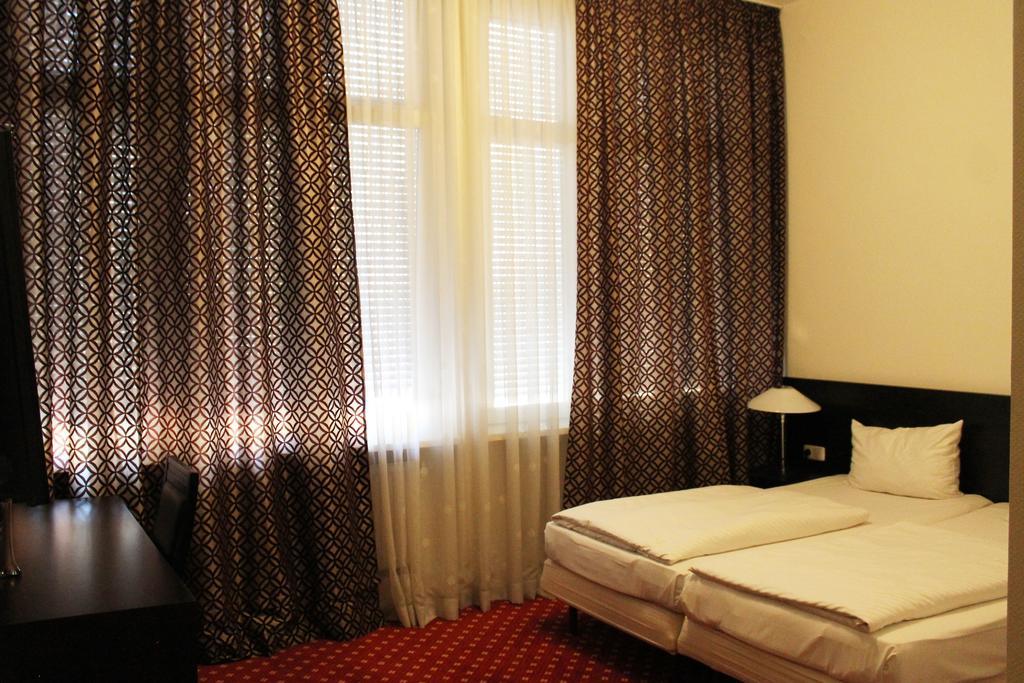 Aariana Hotel Offenbach am Main Ngoại thất bức ảnh