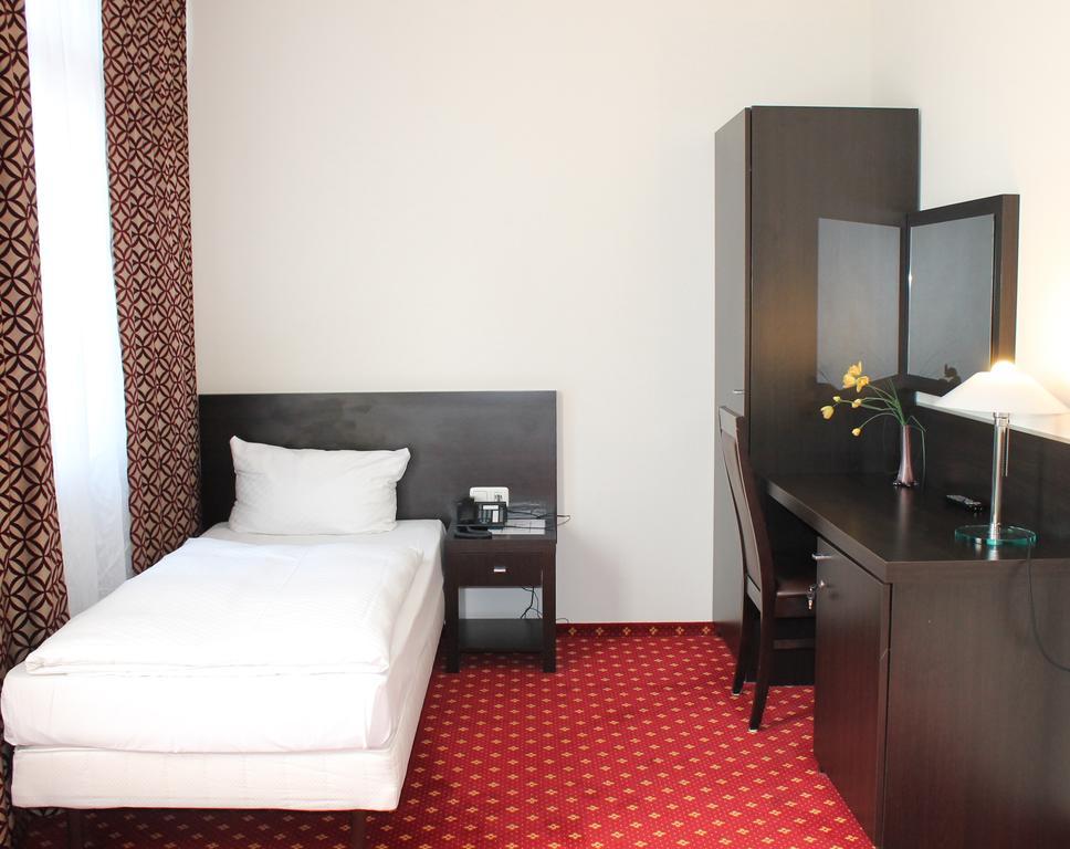 Aariana Hotel Offenbach am Main Ngoại thất bức ảnh